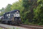 NS 5666 Long Hood to Cab Close Up